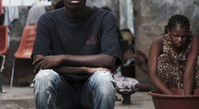 MGEEY, ARTISTE RAPPEUR: De l’artiste en « herbe » à l’identité forgée par les épreuves…