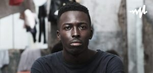 MGEEY, ARTISTE RAPPEUR: De l’artiste en « herbe » à l’identité forgée par les épreuves…