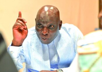 Tribunal de Versailles : La réaction de Madiambal Diagne après le renvoi de l’audience