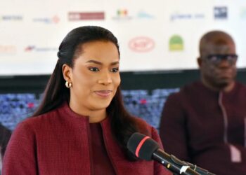 Première dame Absa Faye : “Lorsqu’une femme s’élève grâce à la santé, c’est une nation entière qui avance”