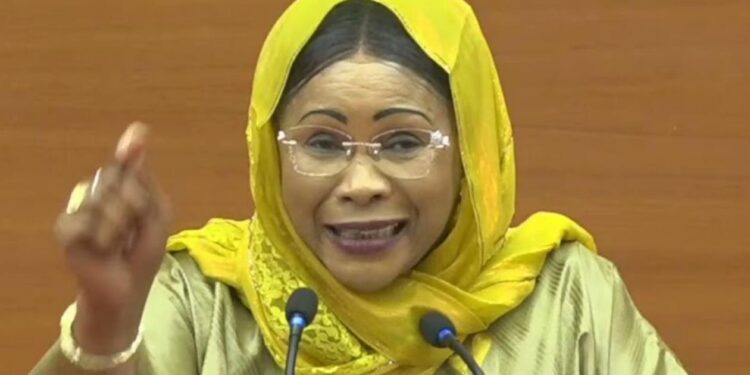 «Diomaye Président» : le groupe Whatsapp explose, Mame Diarra Fam ouvre le feu sur…