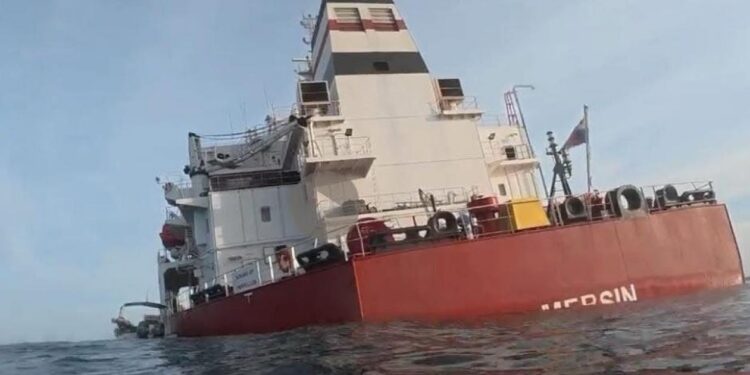 Incident impliquant un pétrolier turc à Dakar : Le navire touché par « quatre explosions externes »