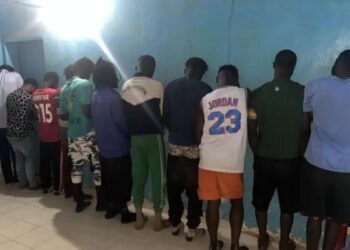 Horreur à Sicap-Mbao : Un père surprend le viol collectif de sa fille de 14 ans par 12 adolescents