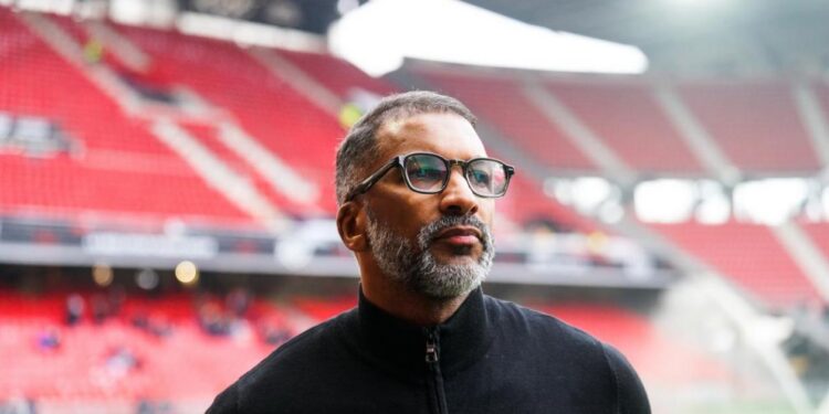 Entraîneurs les mieux payés en Ligue 1 : Luis Enrique au sommet, Habib Beye sur le podium