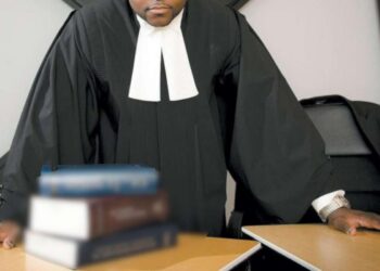 Élève-magistrat accusé de viol : l&rsquo;extrait de naissance qui change tout