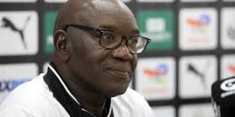 Coupe de la CAF : l’entraîneur sénégalais Lamine Ndiaye envoie l’USM Alger en finale