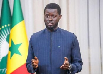 Le pari solitaire de Bassirou Diomaye Faye face au risque de blocage institutionnel