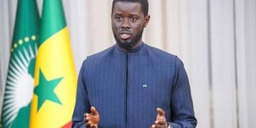 Le pari solitaire de Bassirou Diomaye Faye face au risque de blocage institutionnel