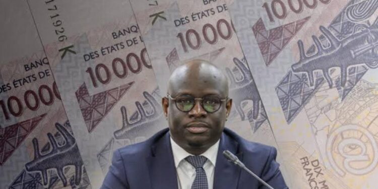 Marché financier : le plan de l&rsquo;État du Sénégal pour mobiliser 555 milliards de FCFA en trois mois