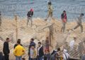 Espagne: 60.000 migrants ont passé la frontière entre le Maroc et Ceuta, l&rsquo;équivalent de « 70% de la population locale