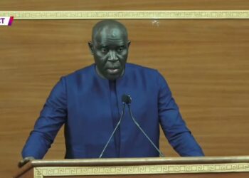 « Ne violons pas la loi » : Tafsir Thioye met Ousmane Sonko face à ses propres déclarations sur la République