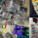 Mardi 1er septembre, 17 heures, quelque part dans la capitale sénégalaise. Un GP «New York-Dakar» panique. Un de ses colis contient des produits licites mais aussi 10,6 kg de haschich, 193 grammes de cocaïne et 170 grammes de MDMA (drogue de synthèse de la famille des amphétamines, plus connue sous le nom d&rsquo;ecstasy ou de molly).