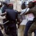 Mbour : interdit de filmer, il donne un violent coup de tête au commandant de police
